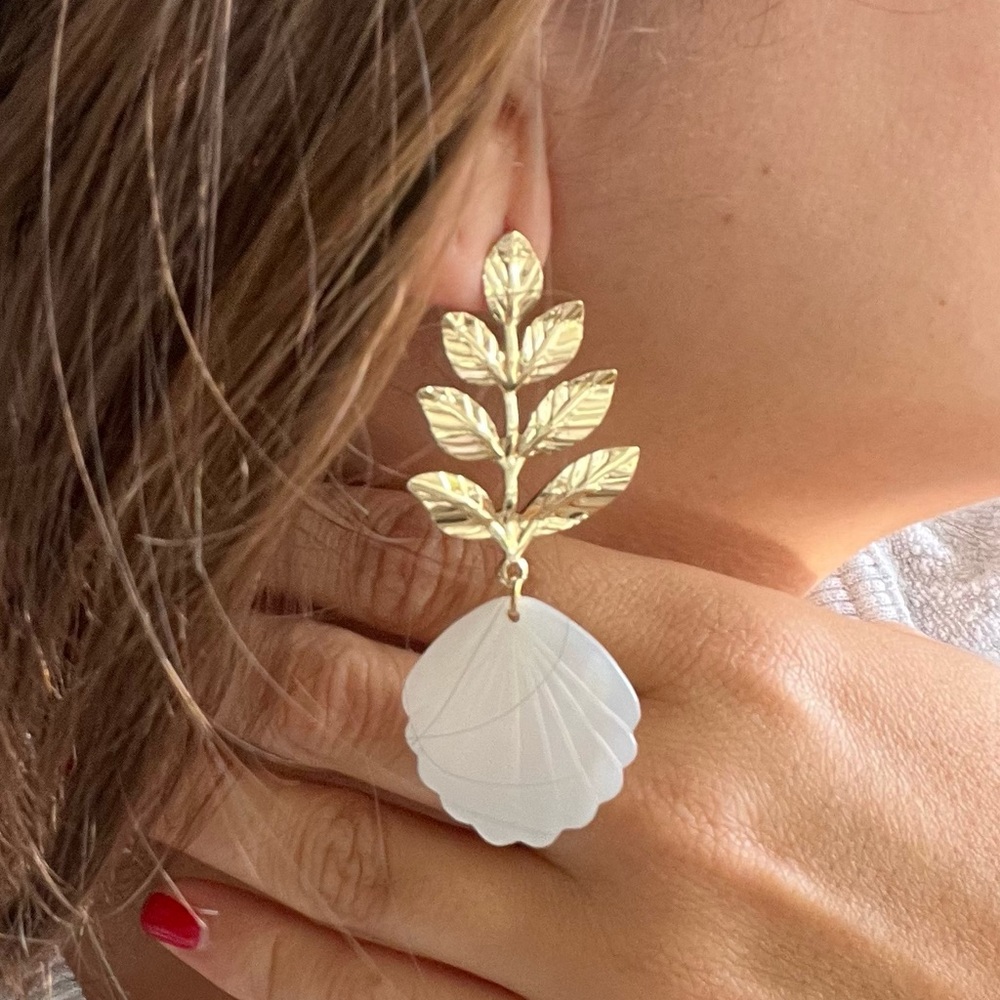 Fairy Shell Earrings 🐚 🧚🏽‍♀️